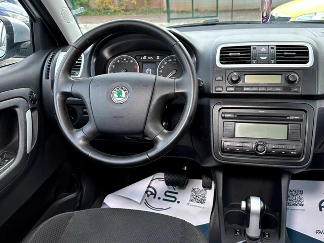 Шкода Фабия 2008 в Кривом Роге на Automoto.ua Серый Шкода Фабия, объемом двигателя 1.6 л и пробегом 151 тыс. км за 6900 $, фото 3 на Automoto.ua