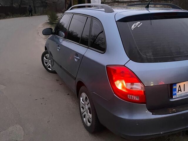 Сірий Шкода Фабія, об'ємом двигуна 1.4 л та пробігом 479 тис. км за 3550 $, фото 4 на Automoto.ua