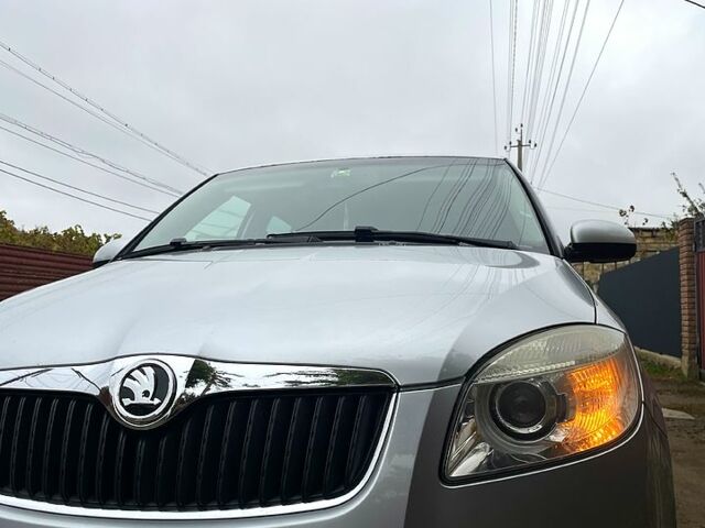 Сірий Шкода Фабія, об'ємом двигуна 1.4 л та пробігом 202 тис. км за 6000 $, фото 10 на Automoto.ua