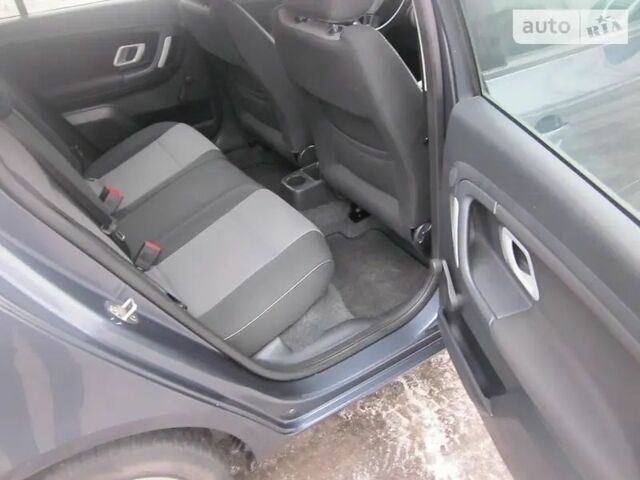 Серый Шкода Фабия, объемом двигателя 1.6 л и пробегом 180 тыс. км за 5700 $, фото 12 на Automoto.ua