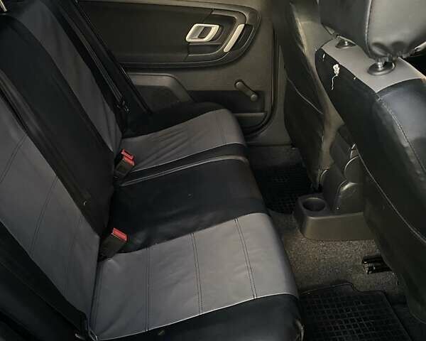 Серый Шкода Фабия, объемом двигателя 1.4 л и пробегом 310 тыс. км за 4200 $, фото 13 на Automoto.ua