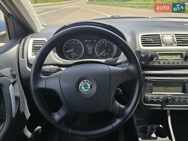 Серый Шкода Фабия, объемом двигателя 1.6 л и пробегом 215 тыс. км за 5599 $, фото 36 на Automoto.ua