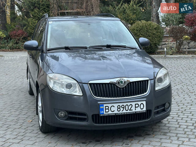 Сірий Шкода Фабія, об'ємом двигуна 1.2 л та пробігом 232 тис. км за 4200 $, фото 4 на Automoto.ua