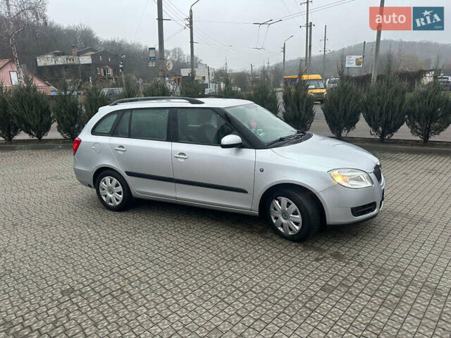 Сірий Шкода Фабія, об'ємом двигуна 1.39 л та пробігом 232 тис. км за 5700 $, фото 2 на Automoto.ua