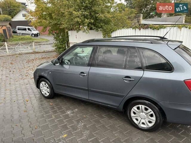 Сірий Шкода Фабія, об'ємом двигуна 1.39 л та пробігом 290 тис. км за 4650 $, фото 5 на Automoto.ua