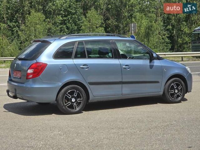 Серый Шкода Фабия, объемом двигателя 1.6 л и пробегом 215 тыс. км за 5599 $, фото 6 на Automoto.ua