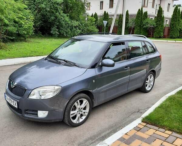 Серый Шкода Фабия, объемом двигателя 1.6 л и пробегом 180 тыс. км за 6500 $, фото 26 на Automoto.ua