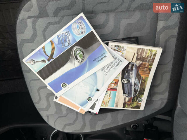 Сірий Шкода Фабія, об'ємом двигуна 1.6 л та пробігом 195 тис. км за 6500 $, фото 50 на Automoto.ua