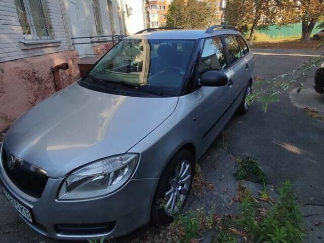 Сірий Шкода Фабія, об'ємом двигуна 1.2 л та пробігом 222 тис. км за 4880 $, фото 5 на Automoto.ua
