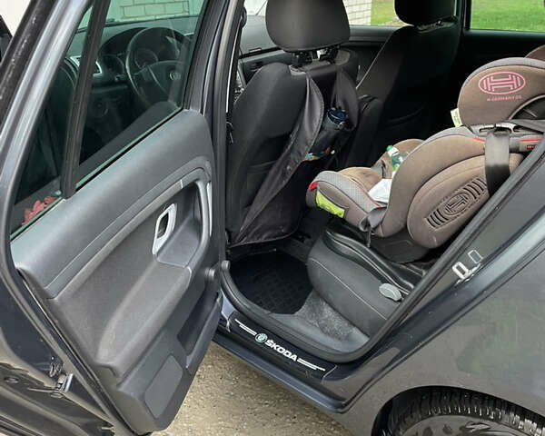 Сірий Шкода Фабія, об'ємом двигуна 1.6 л та пробігом 236 тис. км за 6700 $, фото 10 на Automoto.ua