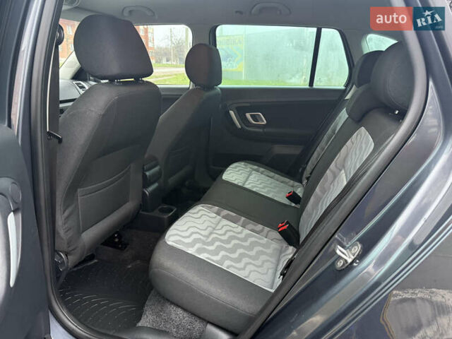 Сірий Шкода Фабія, об'ємом двигуна 1.6 л та пробігом 195 тис. км за 6500 $, фото 42 на Automoto.ua