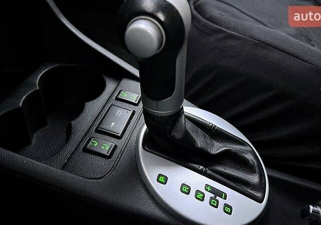 Серый Шкода Фабия, объемом двигателя 1.6 л и пробегом 213 тыс. км за 6700 $, фото 27 на Automoto.ua