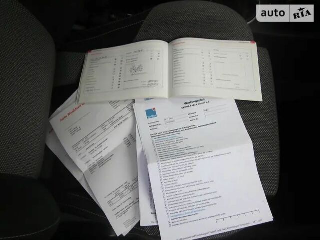 Серый Шкода Фабия, объемом двигателя 1.6 л и пробегом 180 тыс. км за 6500 $, фото 17 на Automoto.ua