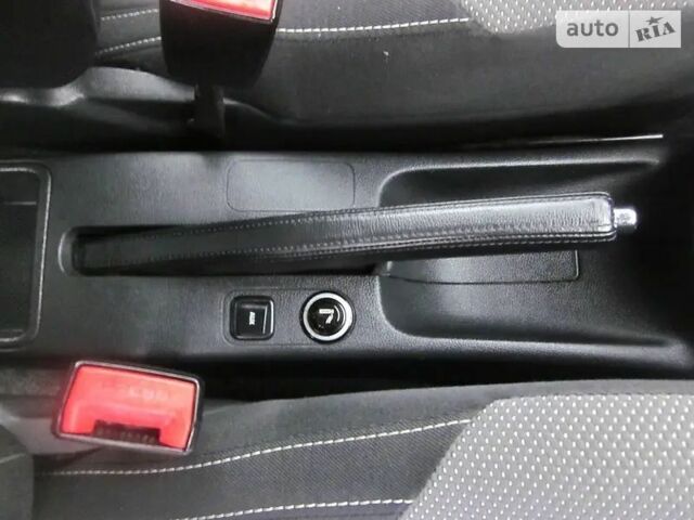 Серый Шкода Фабия, объемом двигателя 1.6 л и пробегом 180 тыс. км за 6500 $, фото 21 на Automoto.ua