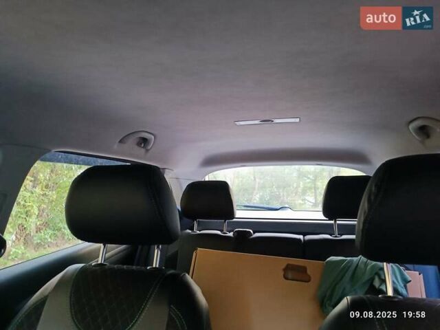 Серый Шкода Фабия, объемом двигателя 1.4 л и пробегом 196 тыс. км за 5900 $, фото 2 на Automoto.ua