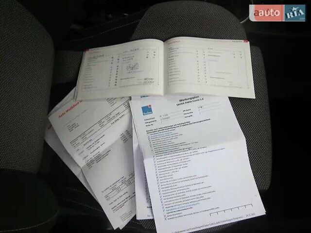 Серый Шкода Фабия, объемом двигателя 1.6 л и пробегом 180 тыс. км за 6500 $, фото 19 на Automoto.ua