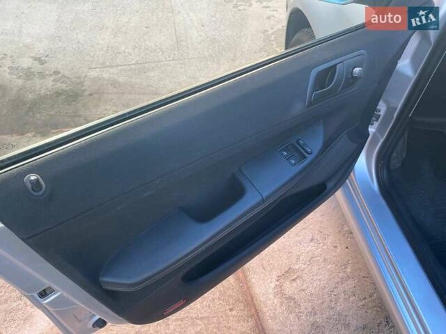 Сірий Шкода Фабія, об'ємом двигуна 1.39 л та пробігом 194 тис. км за 5500 $, фото 15 на Automoto.ua
