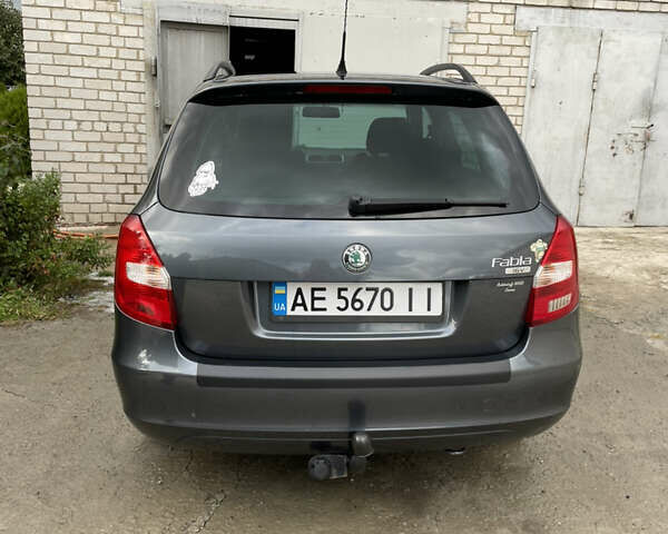 Сірий Шкода Фабія, об'ємом двигуна 1.6 л та пробігом 236 тис. км за 6700 $, фото 6 на Automoto.ua