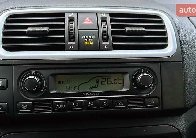 Серый Шкода Фабия, объемом двигателя 1.6 л и пробегом 213 тыс. км за 6700 $, фото 24 на Automoto.ua