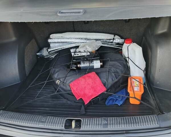 Сірий Шкода Фабія, об'ємом двигуна 1.2 л та пробігом 228 тис. км за 3850 $, фото 13 на Automoto.ua