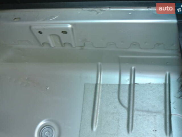 Сірий Шкода Фабія, об'ємом двигуна 1.4 л та пробігом 165 тис. км за 6650 $, фото 29 на Automoto.ua