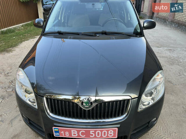 Сірий Шкода Фабія, об'ємом двигуна 1.6 л та пробігом 204 тис. км за 6450 $, фото 22 на Automoto.ua