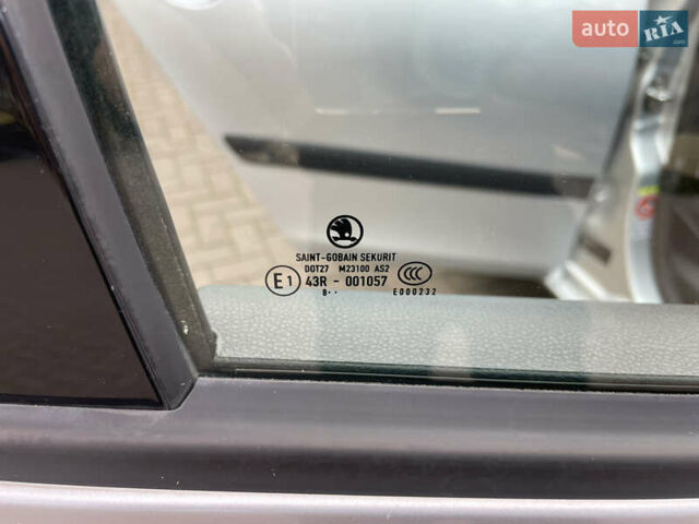 Сірий Шкода Фабія, об'ємом двигуна 1.6 л та пробігом 222 тис. км за 5888 $, фото 51 на Automoto.ua