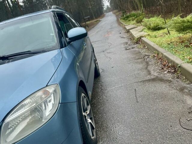 Серый Шкода Фабия, объемом двигателя 1.4 л и пробегом 240 тыс. км за 1999 $, фото 3 на Automoto.ua