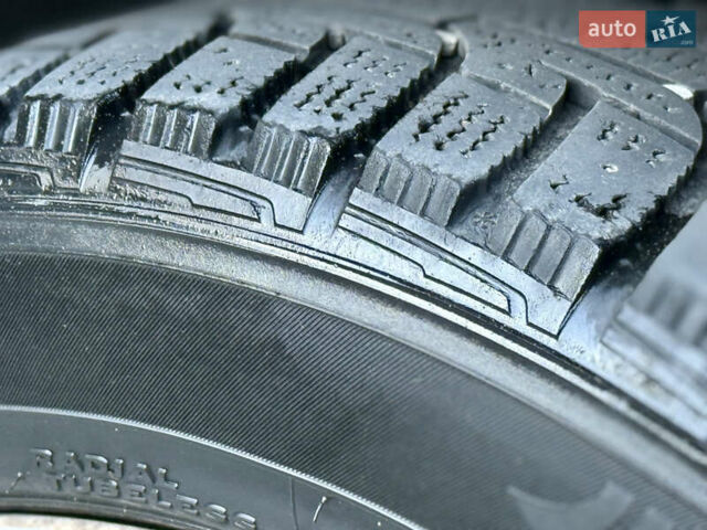 Сірий Шкода Фабія, об'ємом двигуна 1.4 л та пробігом 263 тис. км за 4750 $, фото 23 на Automoto.ua