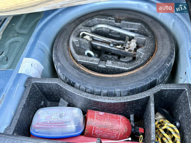 Сірий Шкода Фабія, об'ємом двигуна 1.4 л та пробігом 263 тис. км за 4750 $, фото 22 на Automoto.ua