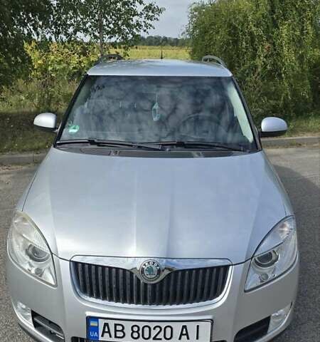 Сірий Шкода Фабія, об'ємом двигуна 1.6 л та пробігом 220 тис. км за 6000 $, фото 2 на Automoto.ua