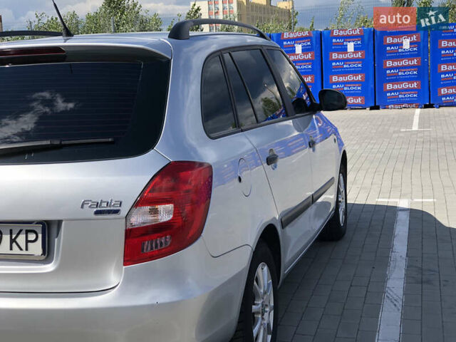 Сірий Шкода Фабія, об'ємом двигуна 1.4 л та пробігом 166 тис. км за 5650 $, фото 11 на Automoto.ua