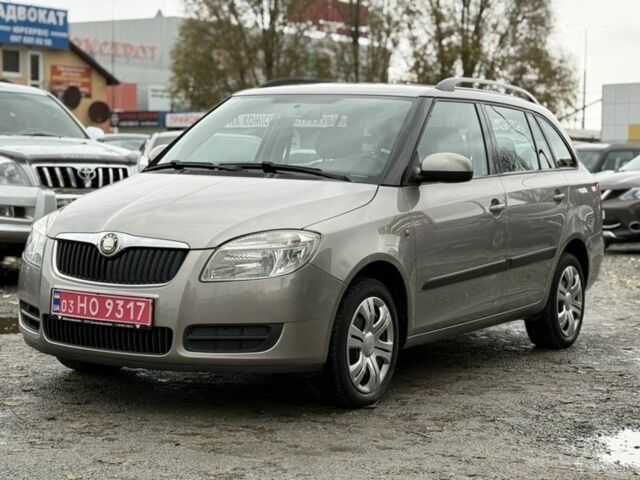 Серый Шкода Фабия, объемом двигателя 1.6 л и пробегом 112 тыс. км за 7300 $, фото 18 на Automoto.ua