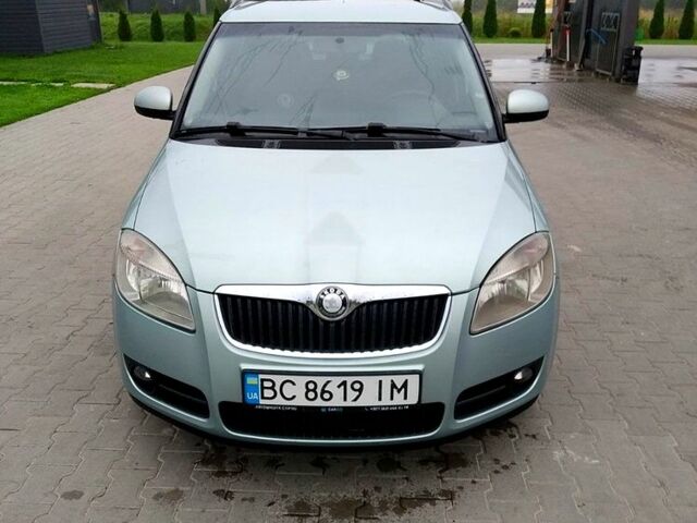 Сірий Шкода Фабія, об'ємом двигуна 1.6 л та пробігом 370 тис. км за 4999 $, фото 3 на Automoto.ua