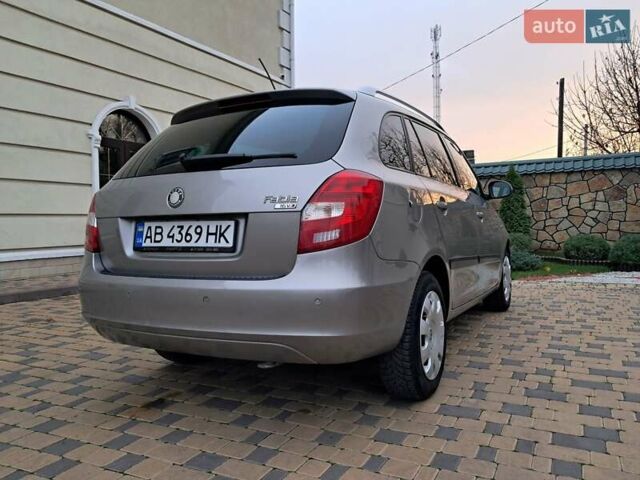 Серый Шкода Фабия, объемом двигателя 1.6 л и пробегом 188 тыс. км за 5450 $, фото 12 на Automoto.ua
