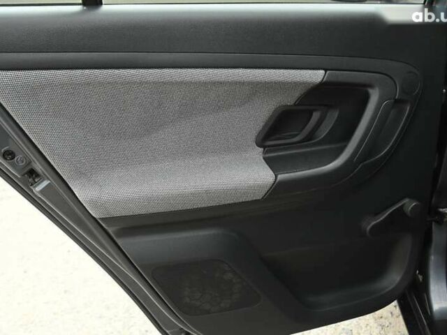 Серый Шкода Фабия, объемом двигателя 1.4 л и пробегом 242 тыс. км за 5350 $, фото 21 на Automoto.ua