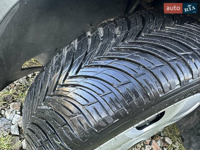 Сірий Шкода Фабія, об'ємом двигуна 1.6 л та пробігом 264 тис. км за 5350 $, фото 15 на Automoto.ua