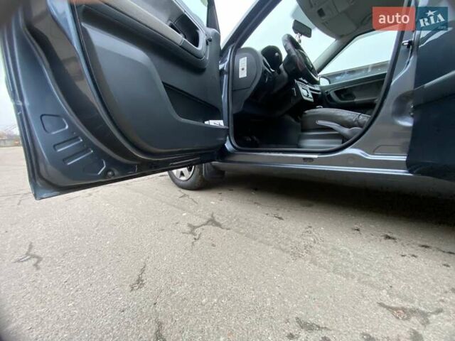 Серый Шкода Фабия, объемом двигателя 1.2 л и пробегом 168 тыс. км за 5500 $, фото 6 на Automoto.ua