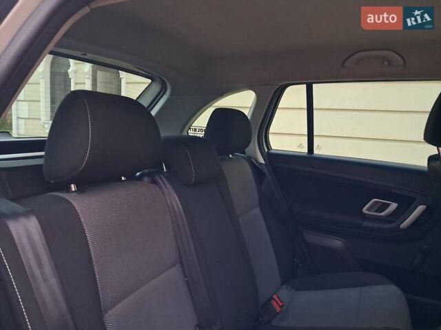 Серый Шкода Фабия, объемом двигателя 1.6 л и пробегом 188 тыс. км за 5450 $, фото 56 на Automoto.ua