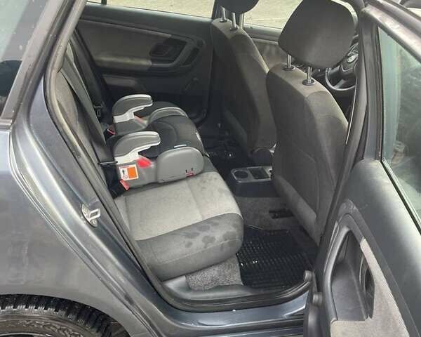 Сірий Шкода Фабія, об'ємом двигуна 1.2 л та пробігом 250 тис. км за 3500 $, фото 2 на Automoto.ua