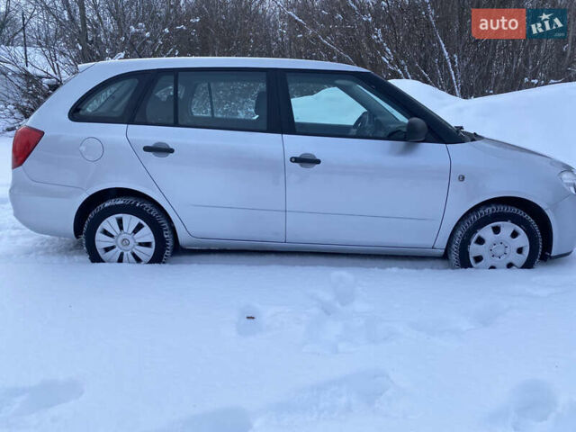 Сірий Шкода Фабія, об'ємом двигуна 1.4 л та пробігом 154 тис. км за 5600 $, фото 12 на Automoto.ua