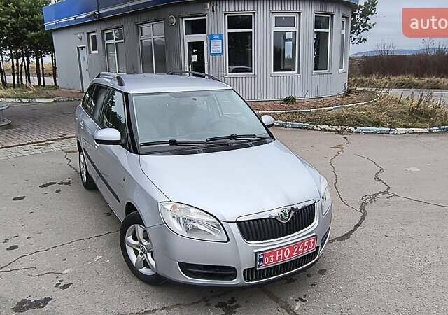 Серый Шкода Фабия, объемом двигателя 1.6 л и пробегом 189 тыс. км за 6100 $, фото 29 на Automoto.ua