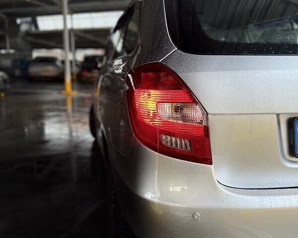 Серый Шкода Фабия, объемом двигателя 1.2 л и пробегом 115 тыс. км за 5300 $, фото 17 на Automoto.ua