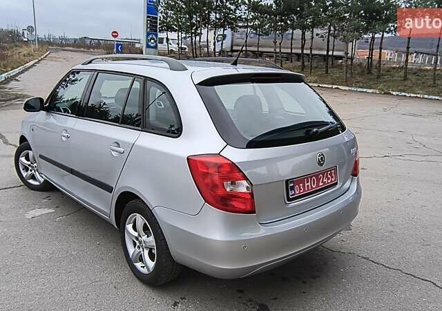 Серый Шкода Фабия, объемом двигателя 1.6 л и пробегом 189 тыс. км за 6100 $, фото 21 на Automoto.ua