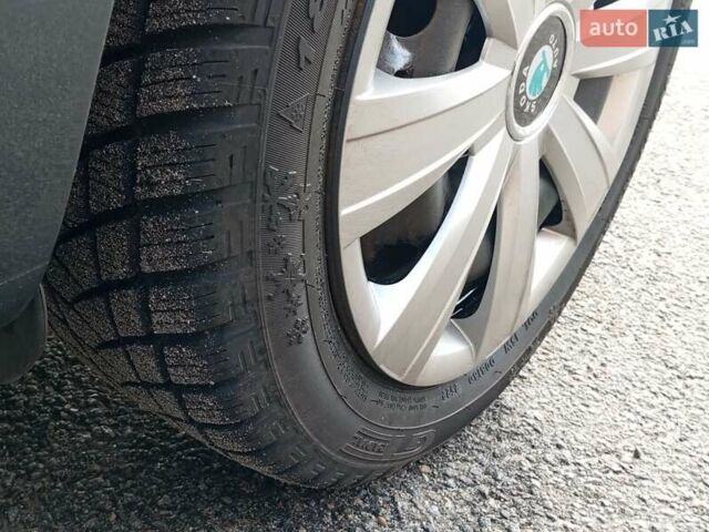 Сірий Шкода Фабія, об'ємом двигуна 1.4 л та пробігом 173 тис. км за 5850 $, фото 20 на Automoto.ua