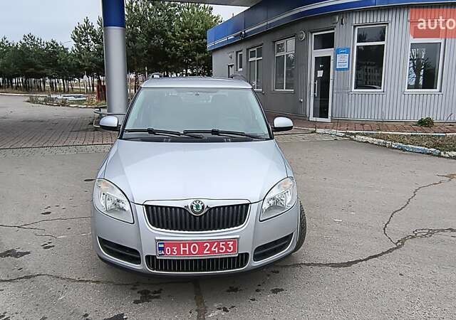 Серый Шкода Фабия, объемом двигателя 1.6 л и пробегом 189 тыс. км за 6100 $, фото 26 на Automoto.ua