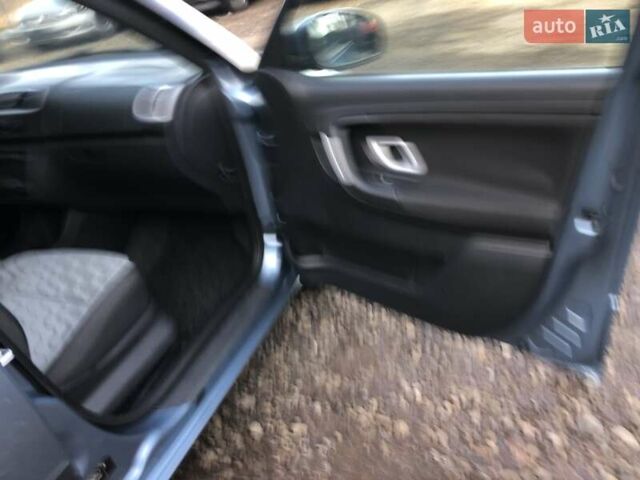 Серый Шкода Фабия, объемом двигателя 1.4 л и пробегом 215 тыс. км за 4999 $, фото 9 на Automoto.ua