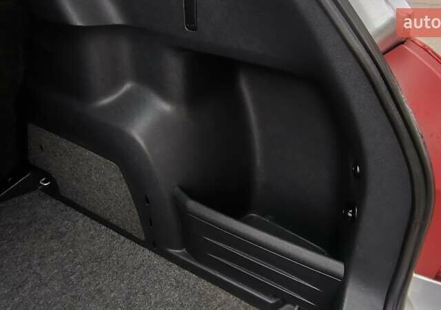 Серый Шкода Фабия, объемом двигателя 1.6 л и пробегом 189 тыс. км за 6100 $, фото 44 на Automoto.ua