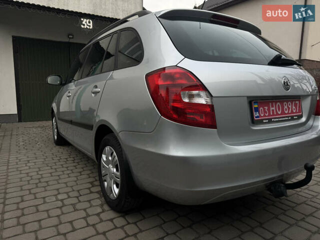 Серый Шкода Фабия, объемом двигателя 1.39 л и пробегом 180 тыс. км за 5750 $, фото 12 на Automoto.ua