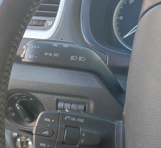 Сірий Шкода Фабія, об'ємом двигуна 0 л та пробігом 299 тис. км за 4750 $, фото 6 на Automoto.ua